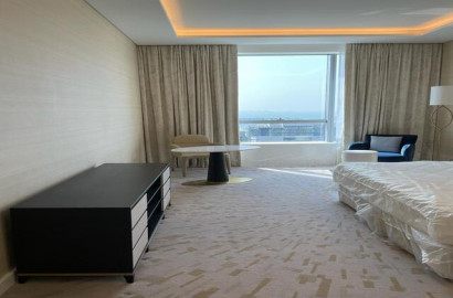 Stunning-View-Hot-Deal-The-Palm-Tower