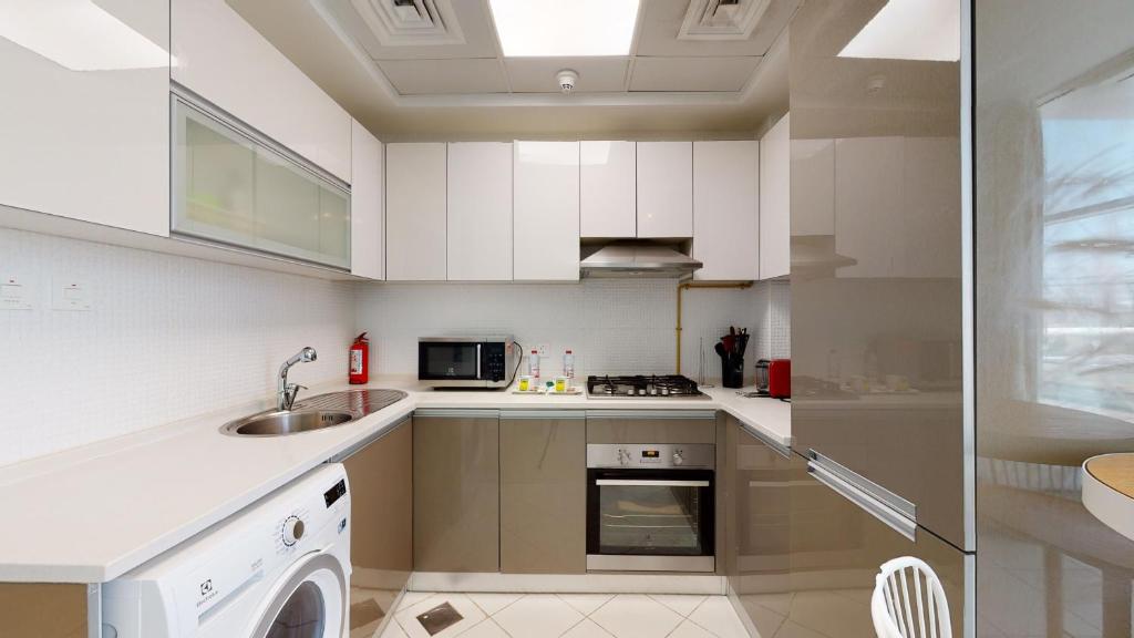 Elegant Studio Apartment for Rent in Studio city | Amenities
